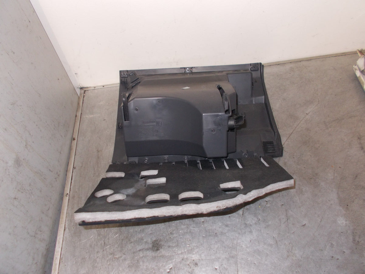 VAUXHALL VECTRA C GLOVE BOX COMPARTMENT 13232676