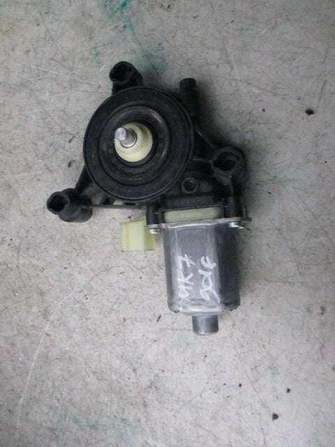 2013 VW GOLF MK7 OSF DRIVER SIDE FRONT WINDOW MOTOR 5Q0959801C