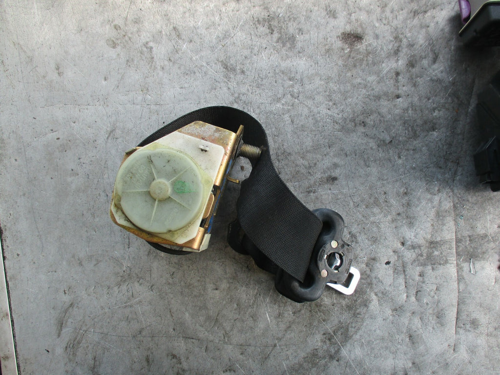 BMW Z3 E36 NS PASSENGER SIDE SEAT BELT