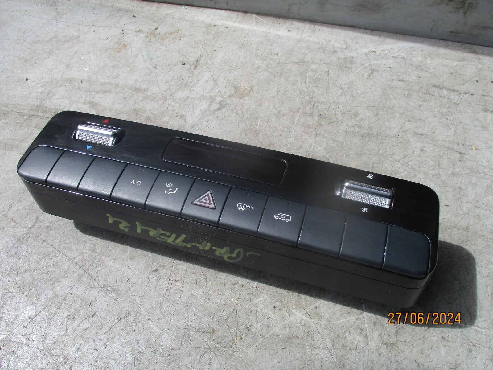 2021 MERCEDES SPRINTER W907 AIR CON HEATER CONTROL PANEL A9079054806
