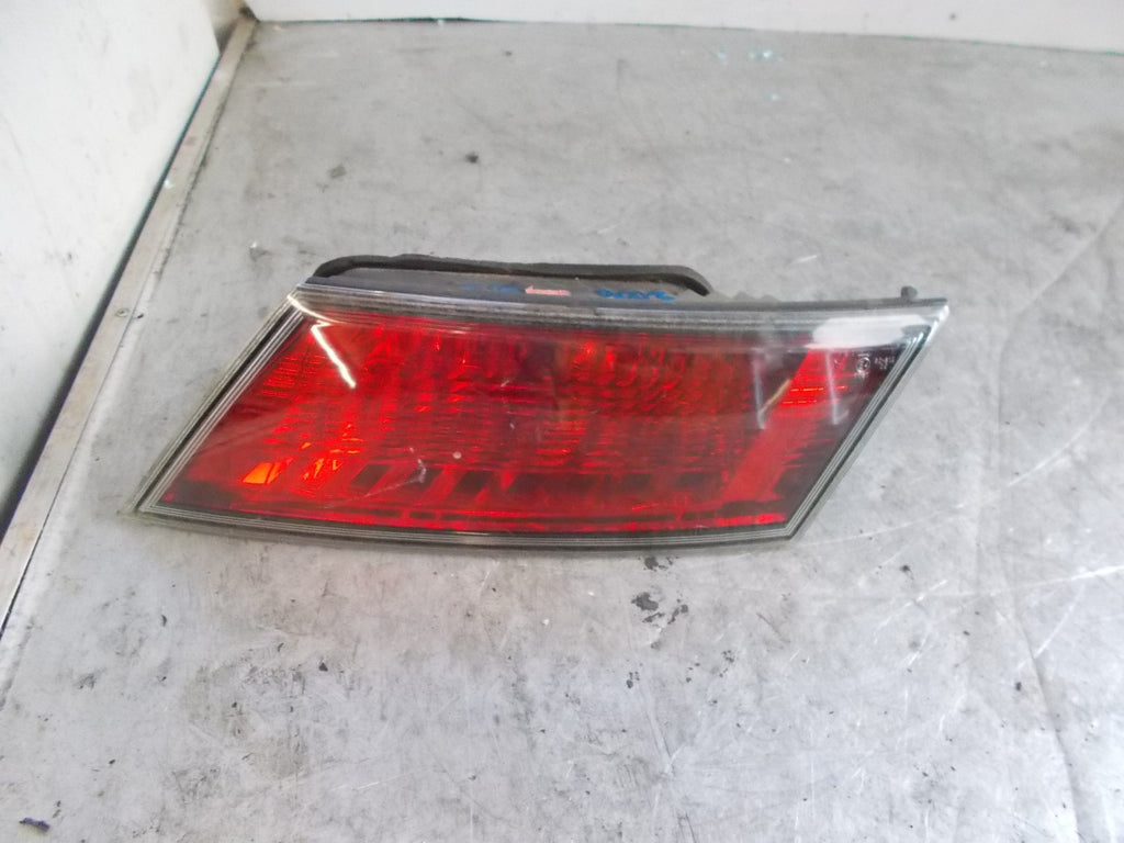 2006 HONDA CIVIC OS DRIVER SIDE REAR TAIL LIGHT 22616721