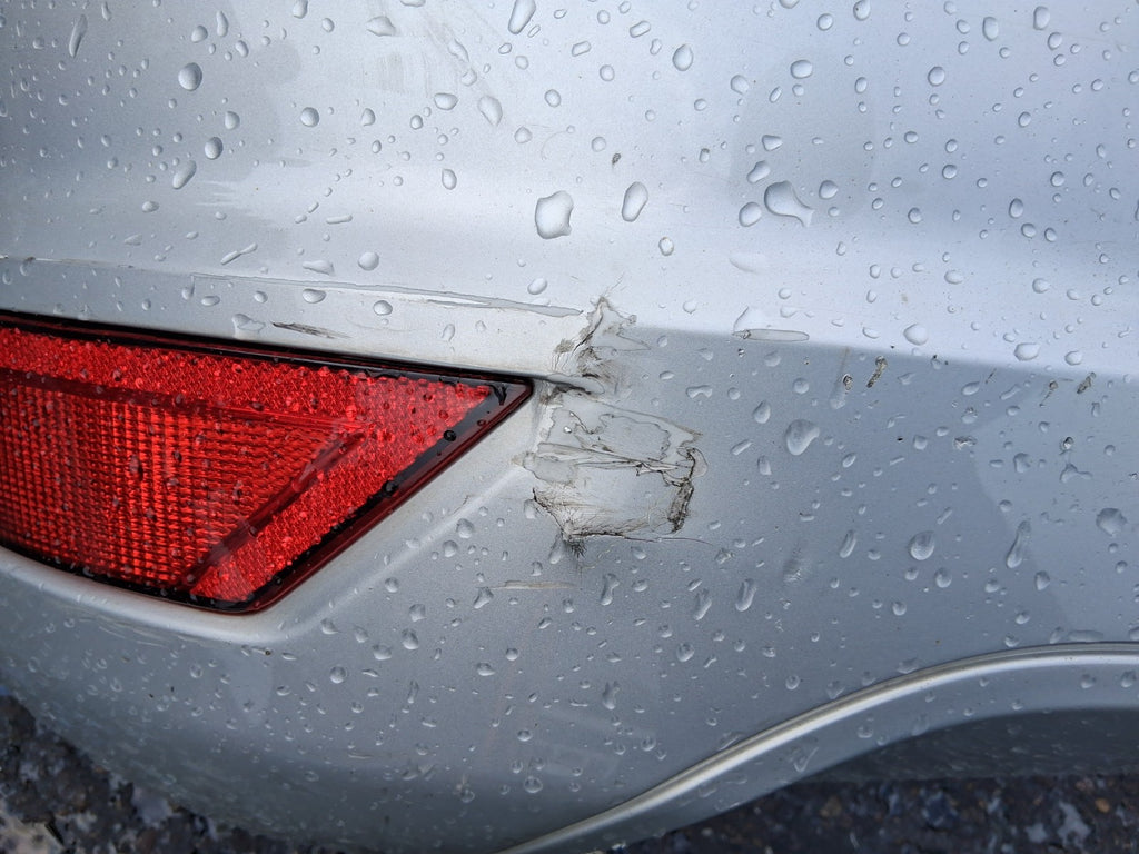2008 FORD FOCUS MK2 HATCHBACK REAR COMPLETE BUMPER SILVER