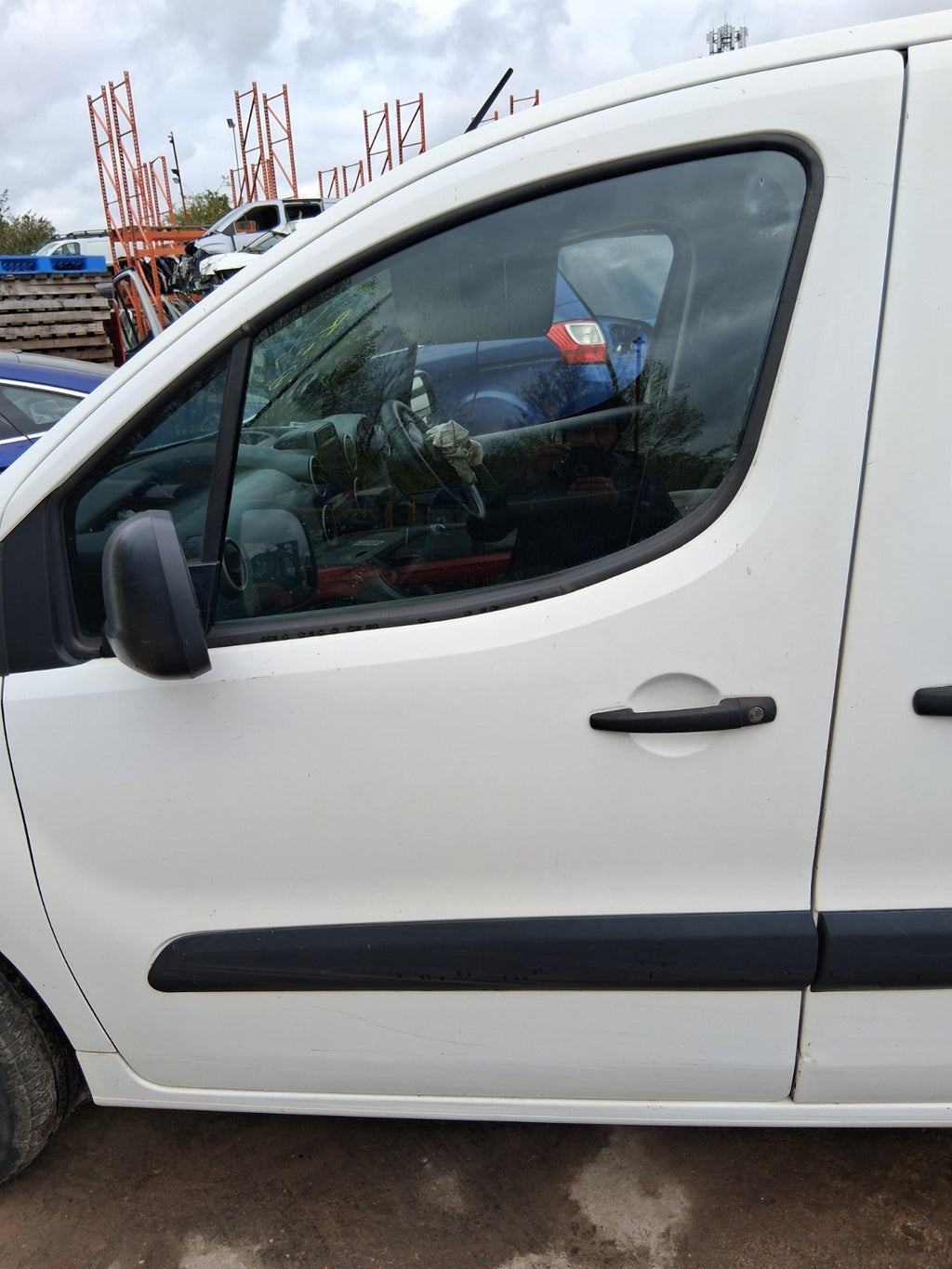 2017 PEUGEOT PARTNER MK2 NSF PASSENGER SIDE FRONT LEFT BARE DOOR WHITE