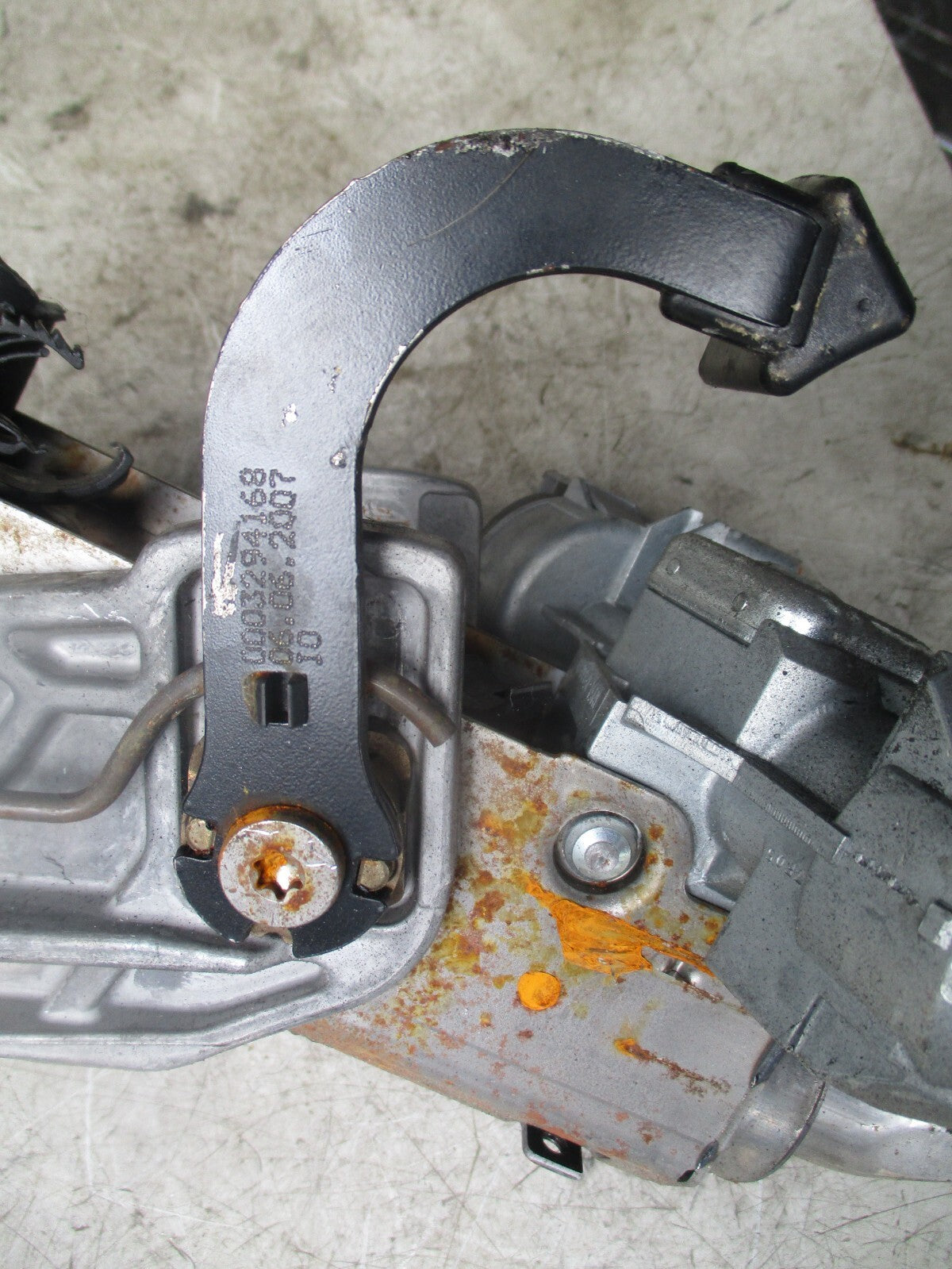 2010 FORD FOCUS MK2 1.6 STEERING COLUMN 4M513C529