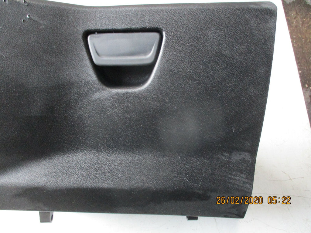 FORD B MAX 2014 INTERIOR DASHBOARD STORAGE COMPARTMENT GLOVE BOX AV11-R06010-BFW