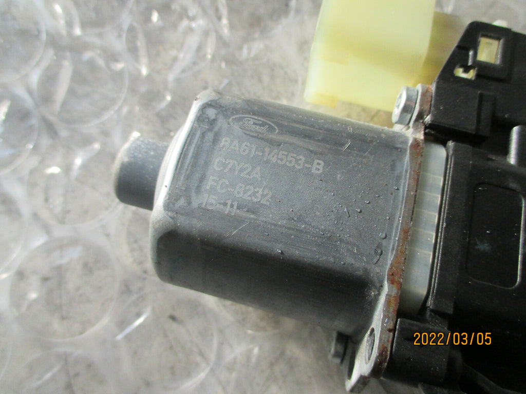 FORD FIESTA MK7 2016 OSF DRIVER SIDE FRONT DOOR WINDOW MOTOR 8A6114553B