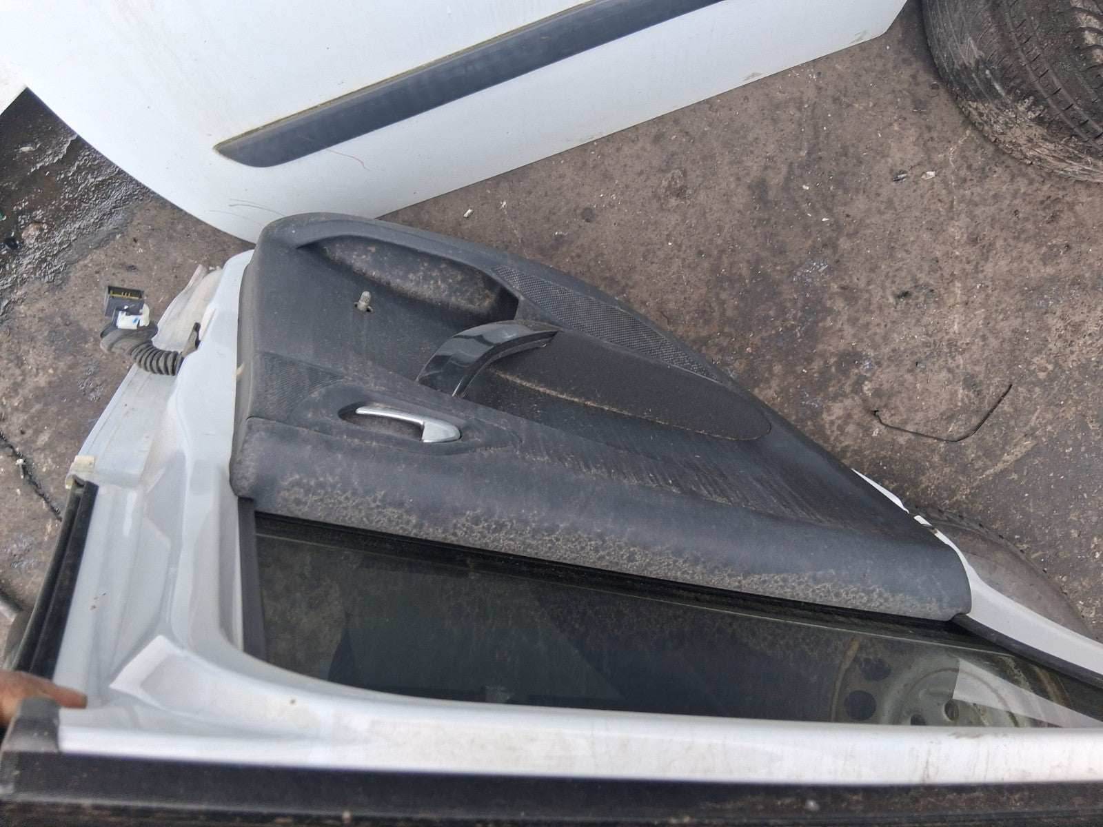 2017 PEUGEOT 208 5 DOOR NSR PASSENGER SIDE REAR LEFT COMPLETE DOOR WHITE EVL