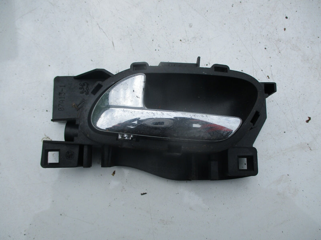 CITROEN C5 MK2 PASSENGER NEAR SIDE REAR INTERIOR DOOR HANDLE 96 605 254 80