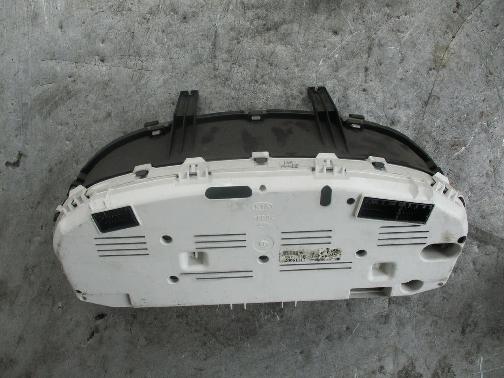 KIA CARENS UN (MK2) 2.0 CRDI INSTRUMENT CLUSTER SPEEDO CLOCK 940011D940
