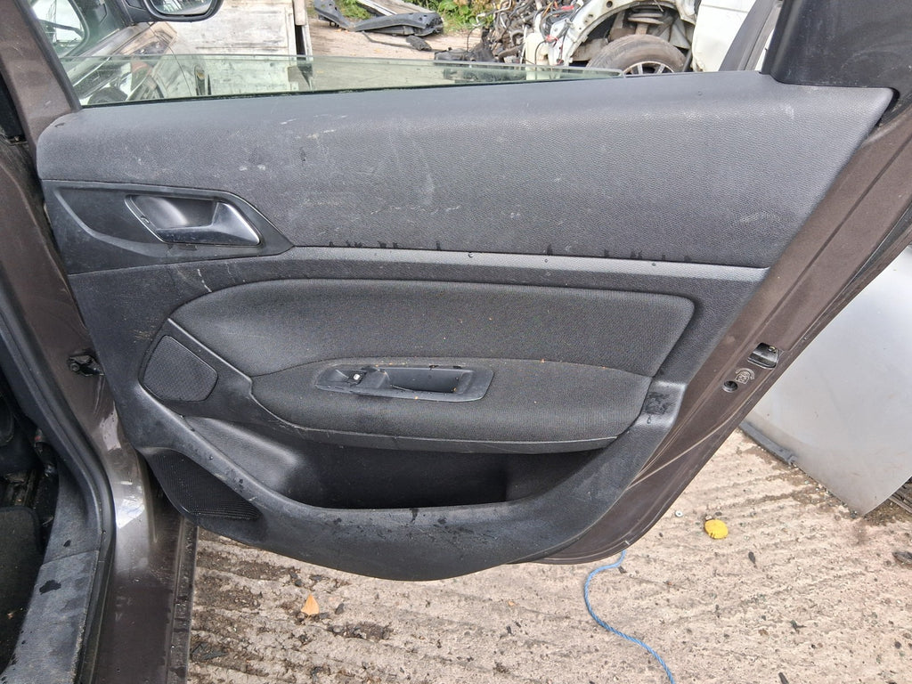 2015 PEUGEOT 308 MK2 ESTATE OSR DRIVER SIDE REAR RIGHT DOOR CARD PANEL