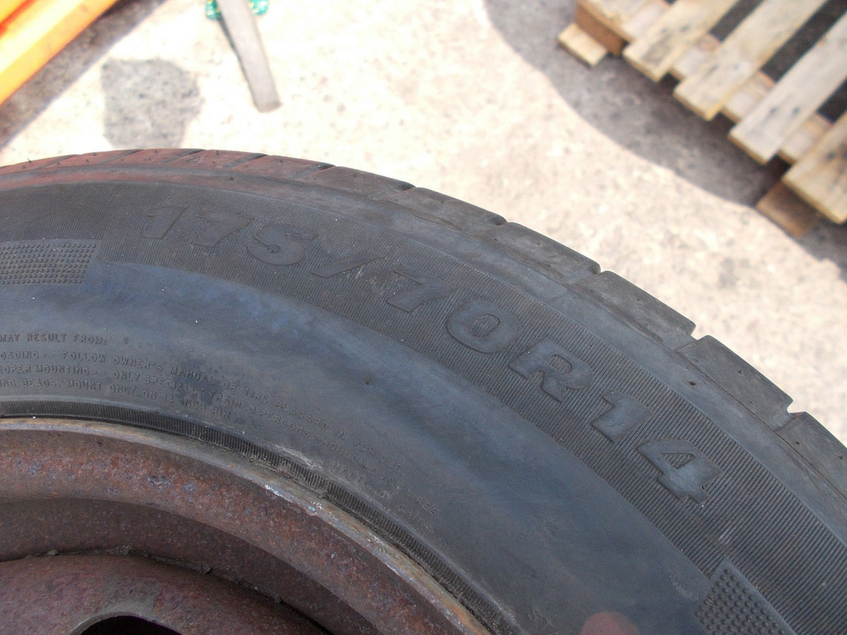 FORD FOCUS CAPTURAR/ GREMAX 4 STUD 14 INCH STEEL WHEEL 175/70 R14