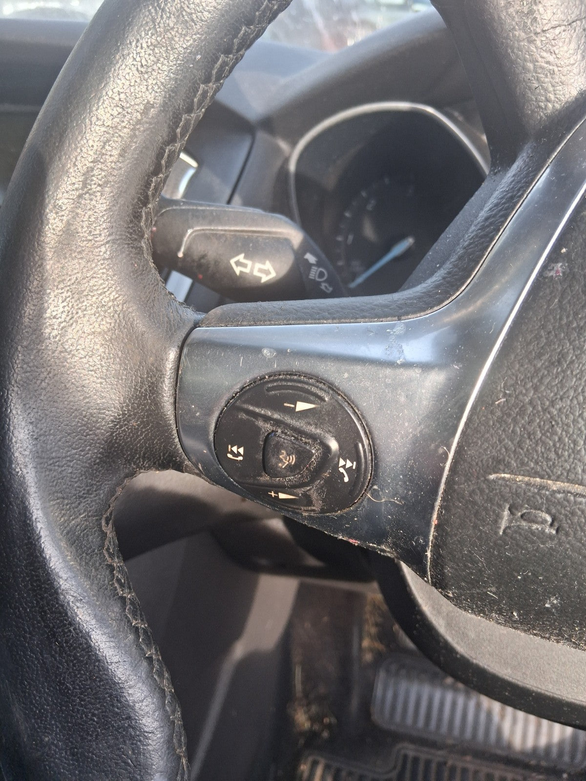 2013 FORD FOCUS MK3 HATCHBACK MULTIFUNCTIONAL STEERING WHEEL WITHOUT AIRBAG