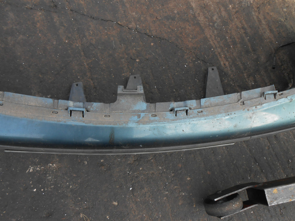 FORD GALAXY 2002 MK2 FRONT BUMPER FOG SPOT LIGHTS IN GREEN