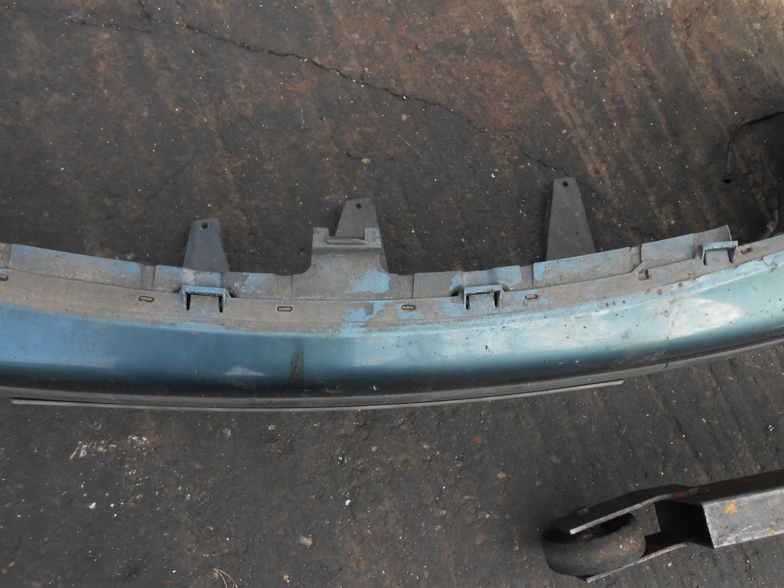 FORD GALAXY 2002 MK2 FRONT BUMPER FOG SPOT LIGHTS IN GREEN