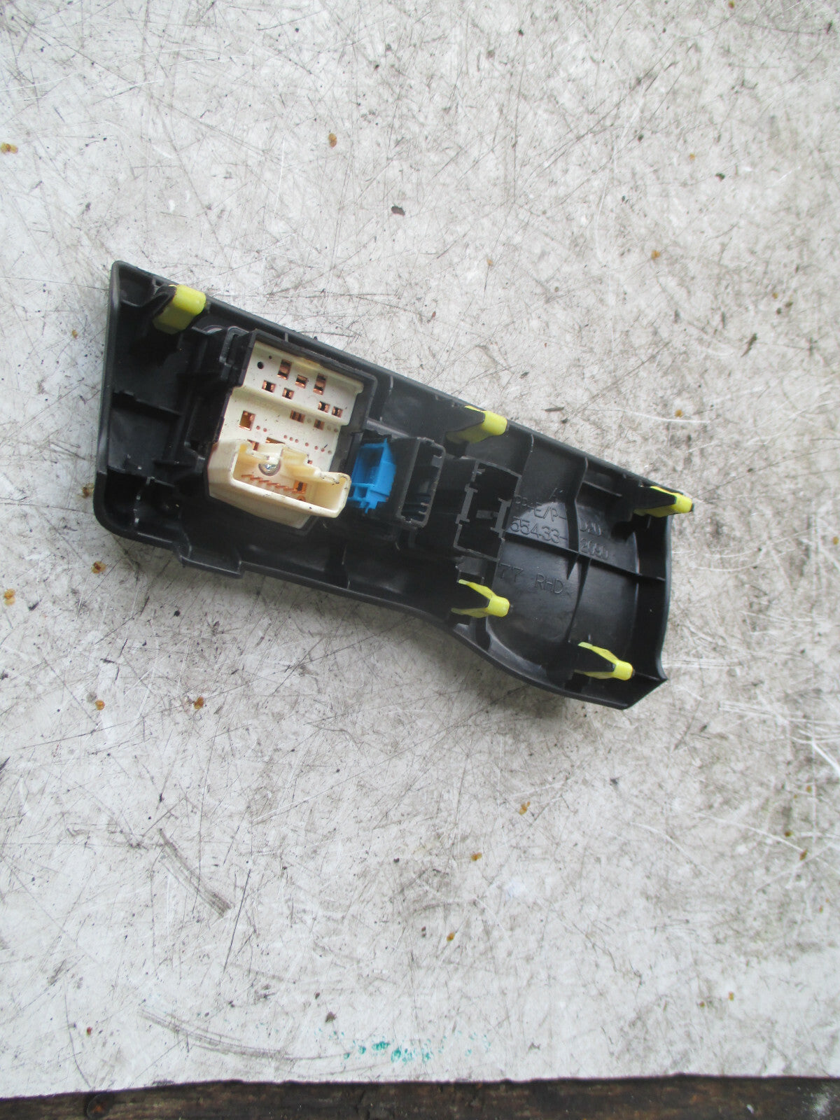 TOYOTA VERSO S 2016 FRONT DASHBOARD ESP & WING MIRROR SWITCH 5543352090