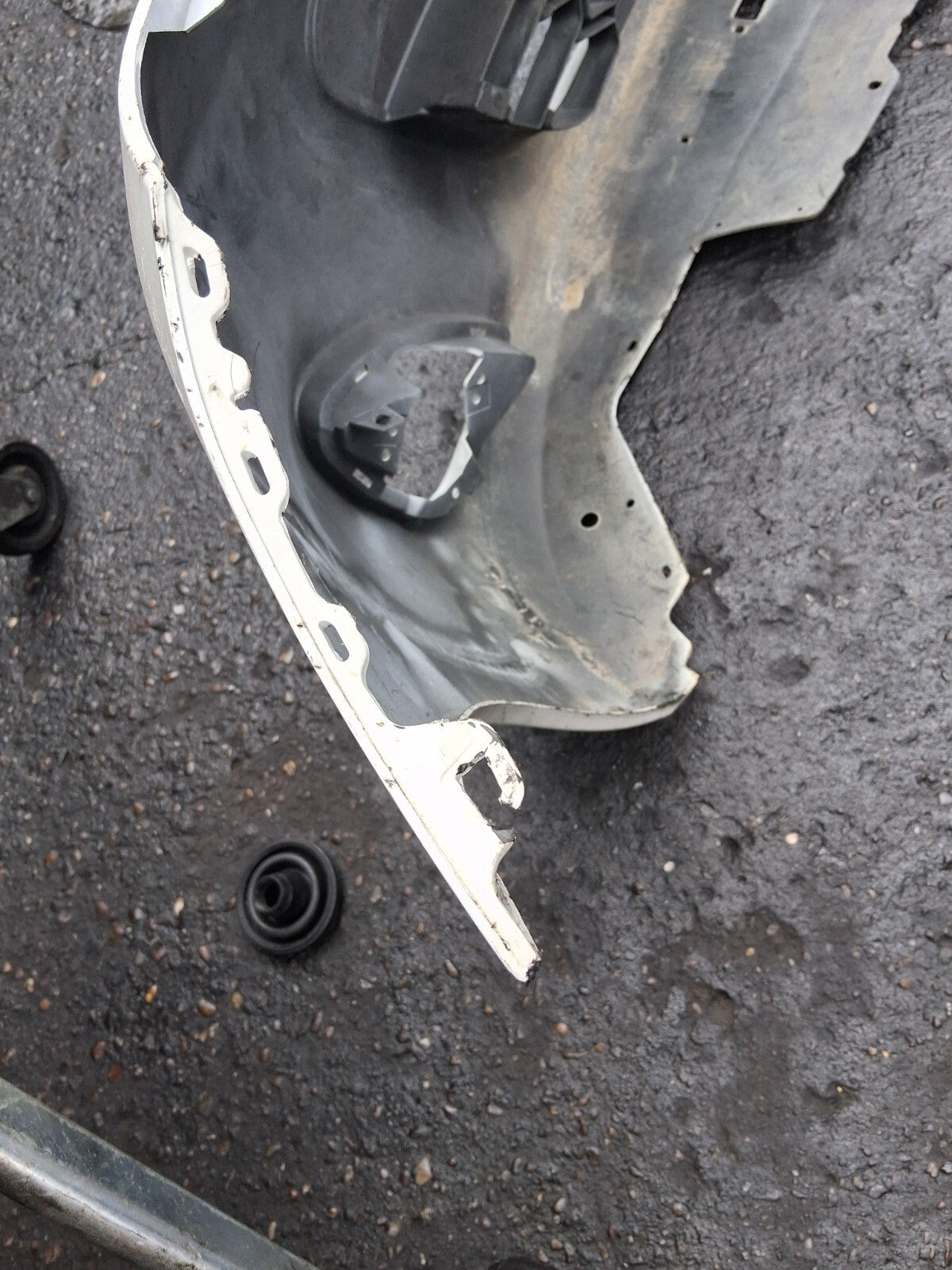 NISSAN MICRA K13 2015 FACELIFT FRONT BUMPER WHITE 620223HN0A