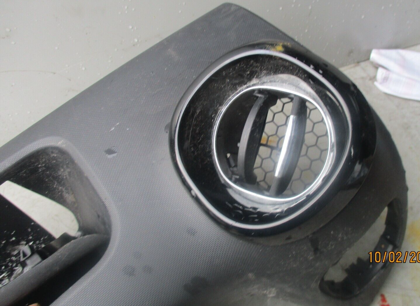 VAUXHALL VIVARO PASSENGER SIDE DASHBOARD POCKET STORAGE AIR VENT TRIM 683116590R