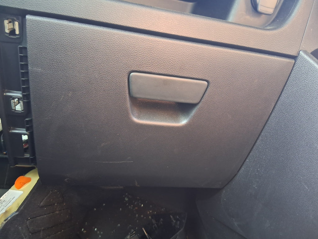 2025 RENAULT MASTER MK4 NSF PASSENGER FRONT STORAGE COMPARTMENT GLOVEBOX