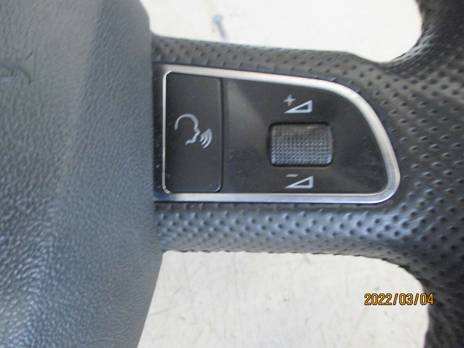 AUDI A5 8T 2011 COUPE S LINE MULTI FUNCTION STEERING WHEEL SAFETY BAG 8K0880201E