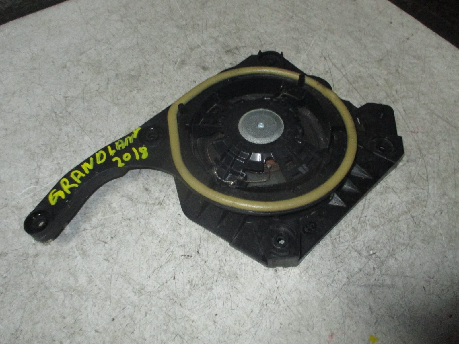 VAUXHALL GRANDLAND X 2018 OSF DRIVER SIDE FRONT DOOR SPEAKER 9813826880