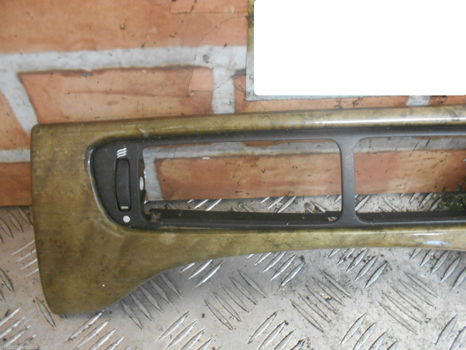 JAGUAR S TYPE CCX 2004 SPEEDO VENT SURROUND TRIM PLASTIC