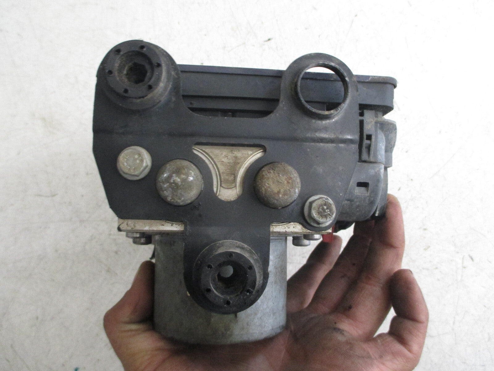 SKODA CITIGO 2015 1.0 PETROL ABS PUMP MODULATOR 1S0614517L