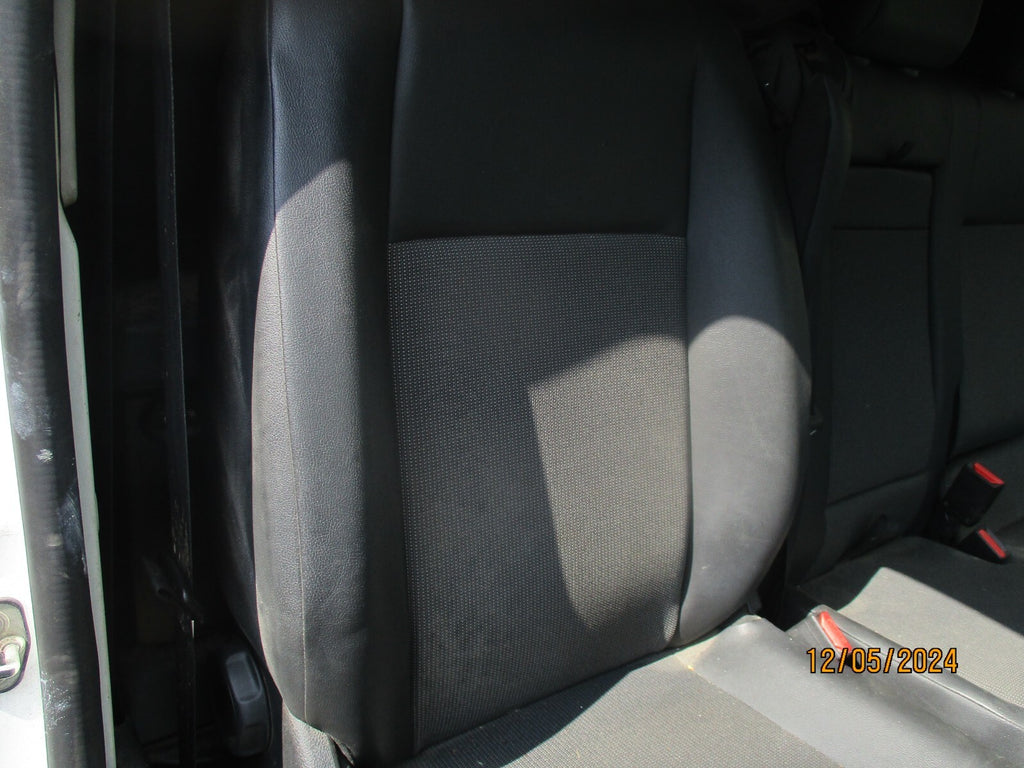 VAUXHALL VIVARO MK3 C 2020 OSF DRIVER SIDE FRONT COMPLETE SEAT HALF LEATHER