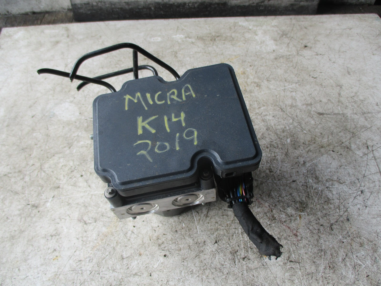 NISSAN MICRA K14 2019 1.0 PETROL ABS PUMP MODULATOR 476605FP0A