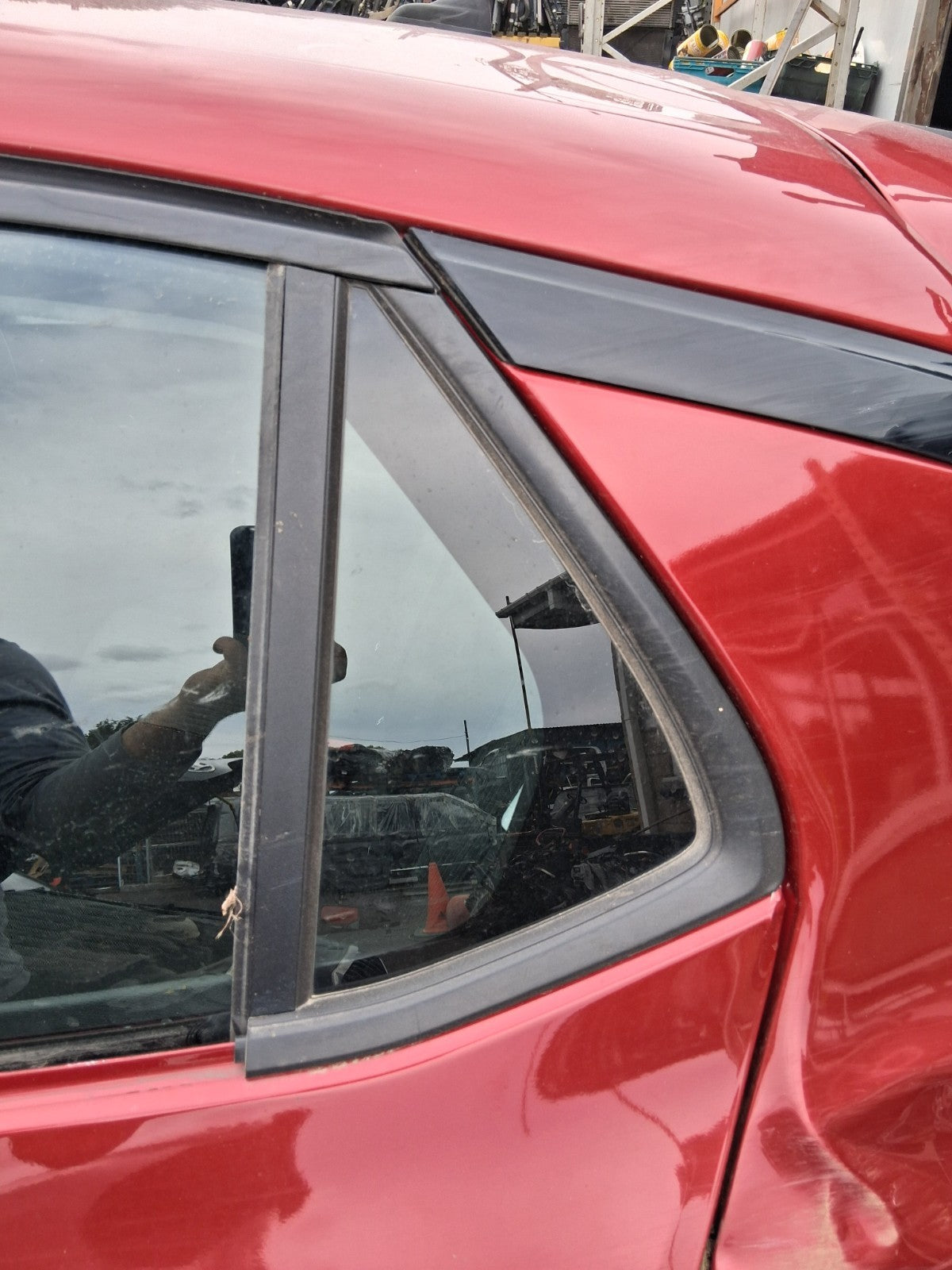 2020 VAUXHALL CORSA F HATCH NSR PASSENGER SIDE REAR QUARTER WINDOW GLASS