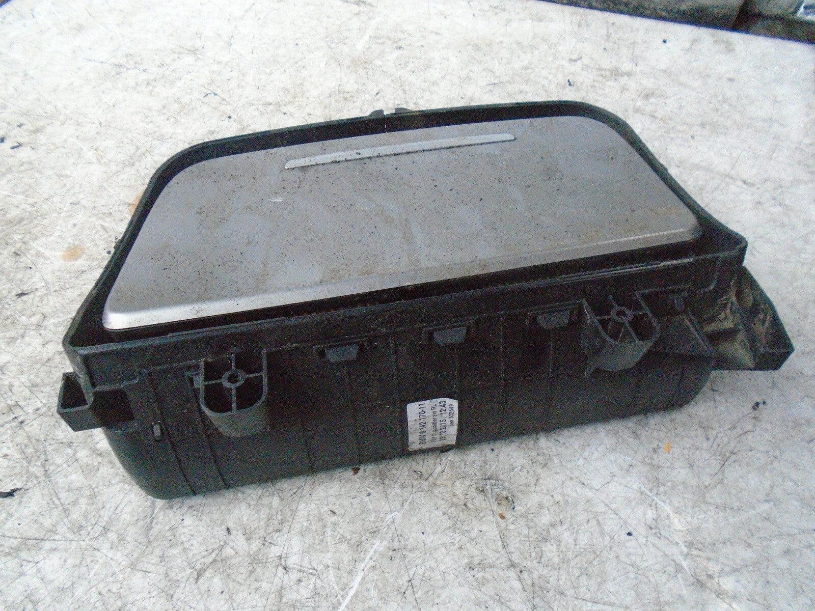 BMW 5 SERIES GT F07 2016 CENTRE CONSOLE CUP HOLDER 9142170