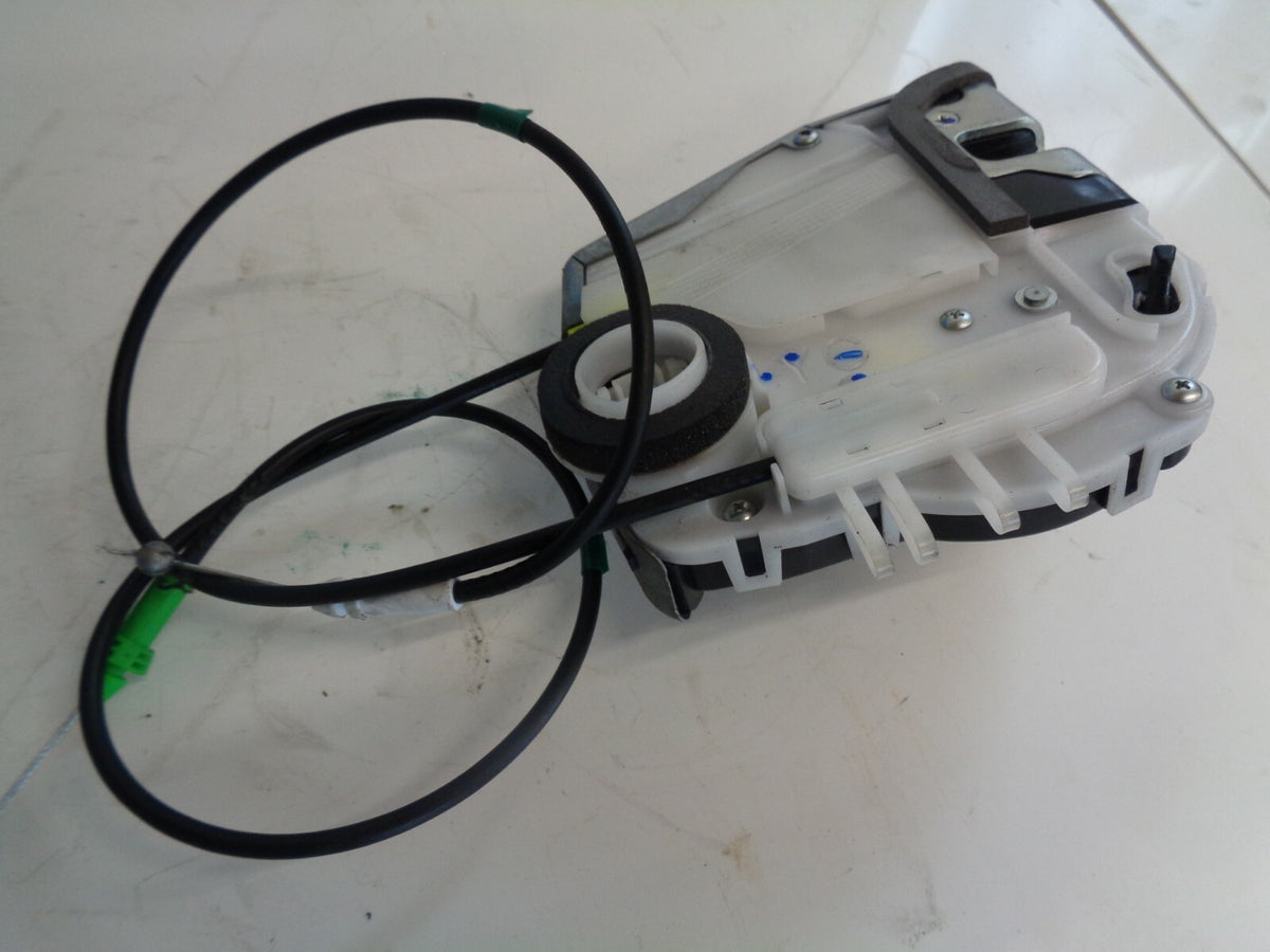 TOYOTA YARIS 2014 MK3 OSR DRIVER SIDE REAR DOOR LOCK MECHANISM