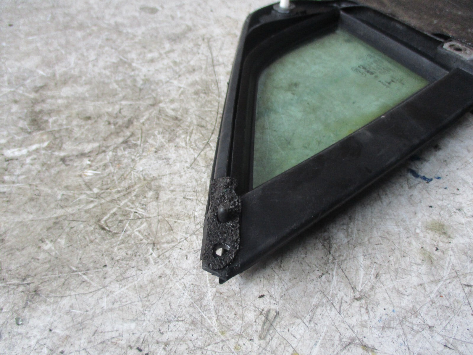 FORD MANDE0 MK5 2019 NSF PASSENGER SIDE REAR QUARTER WINDOW 43R000187