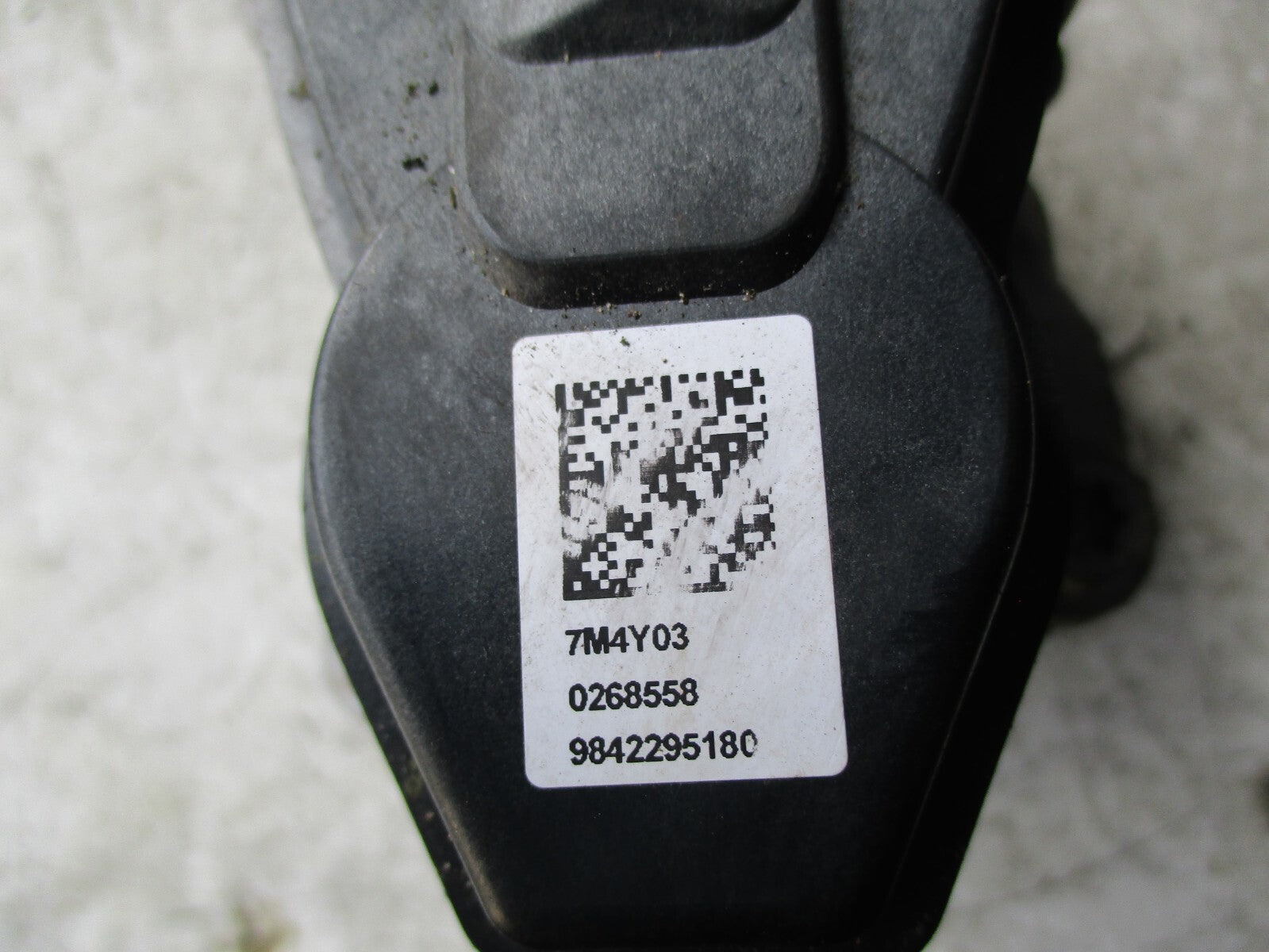 CITROEN C4 2021 RIGHT REAR BRAKE CALIPER 9842295180