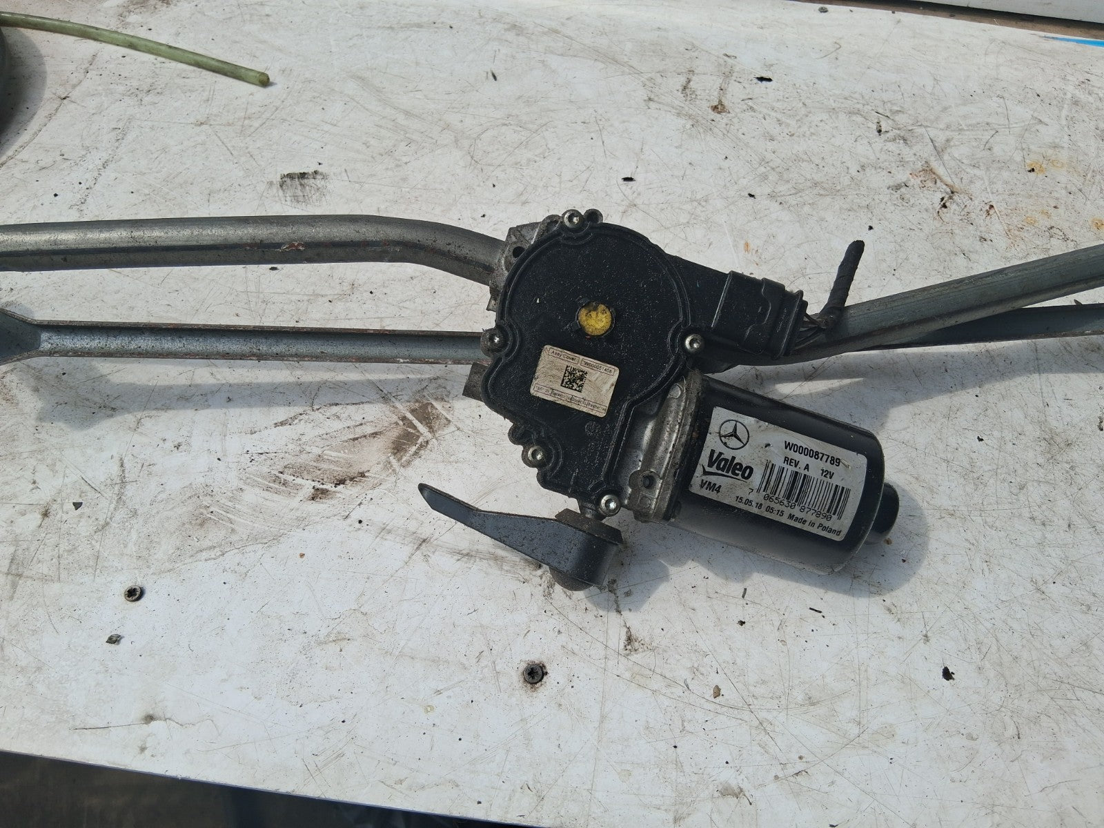 2018 MERCEDES SPRINTER W907 FRONT WINDSCREEN WIPER MOTOR LINKAGE A9108200500