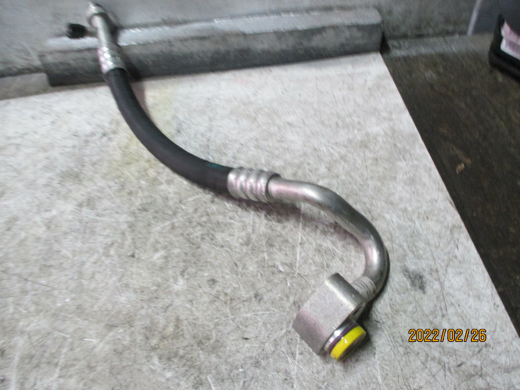 MERCEDES BENZ C CLASS 2014 W204 AC AIR CONDITIONING HOSE PIPE A2048302216