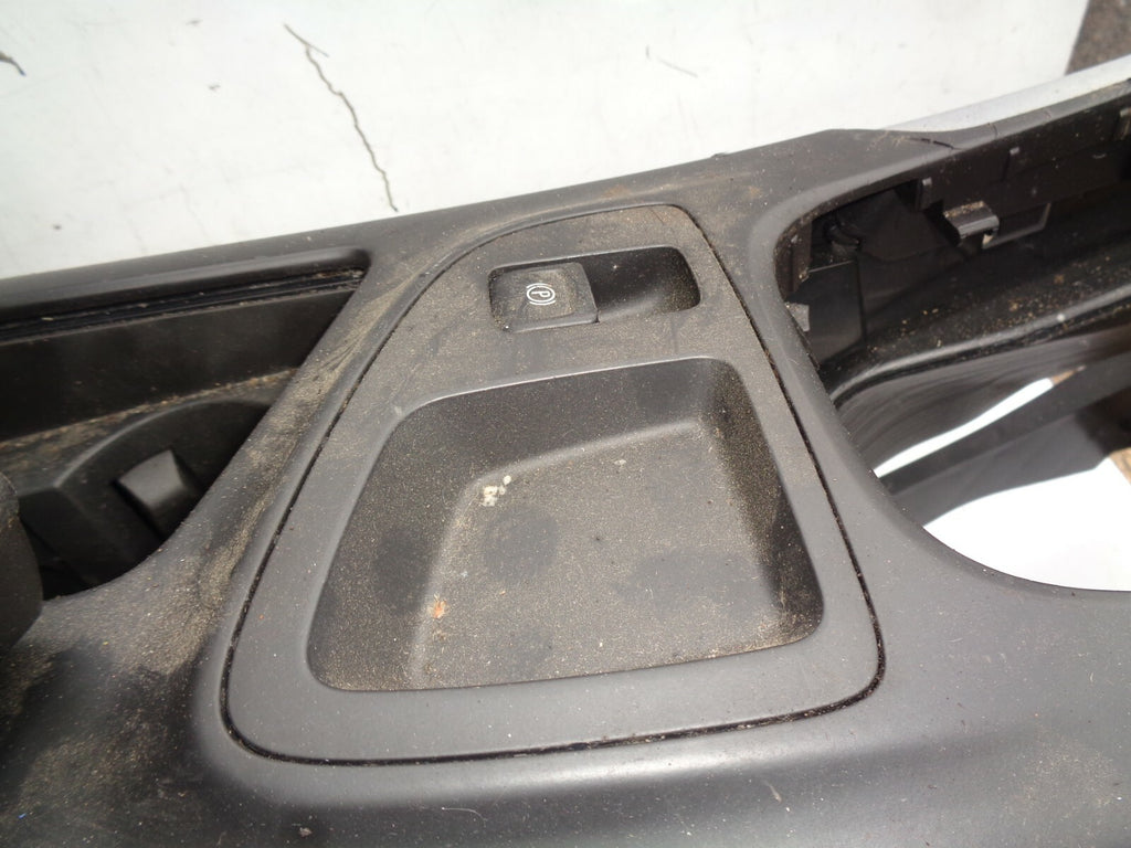 VAUXHALL INSIGNIA A MK1 2010 CENTRE CONSOLE ARMREST