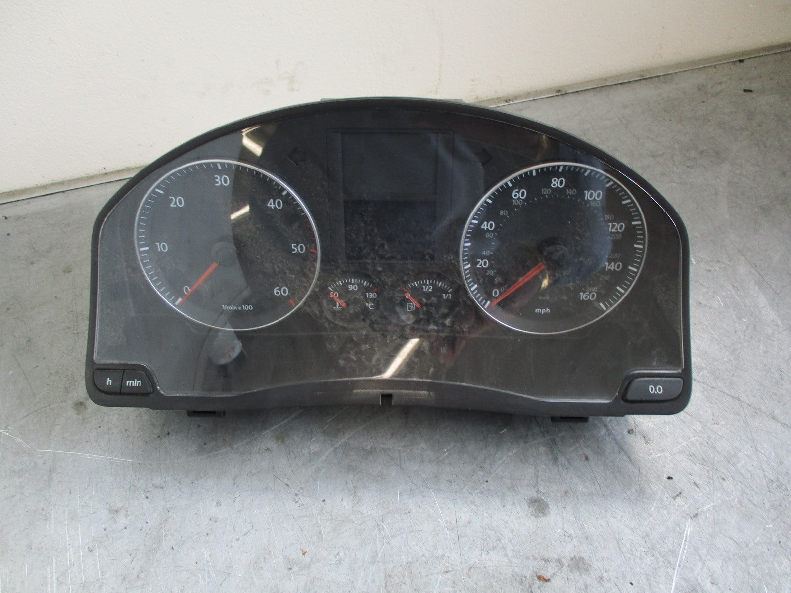 VOLKSWAGEN GOLF PLUS 05-09 1.9 TDI BKC SPEEDO CLOCKS CLUSTER 1K0920962GX Z02