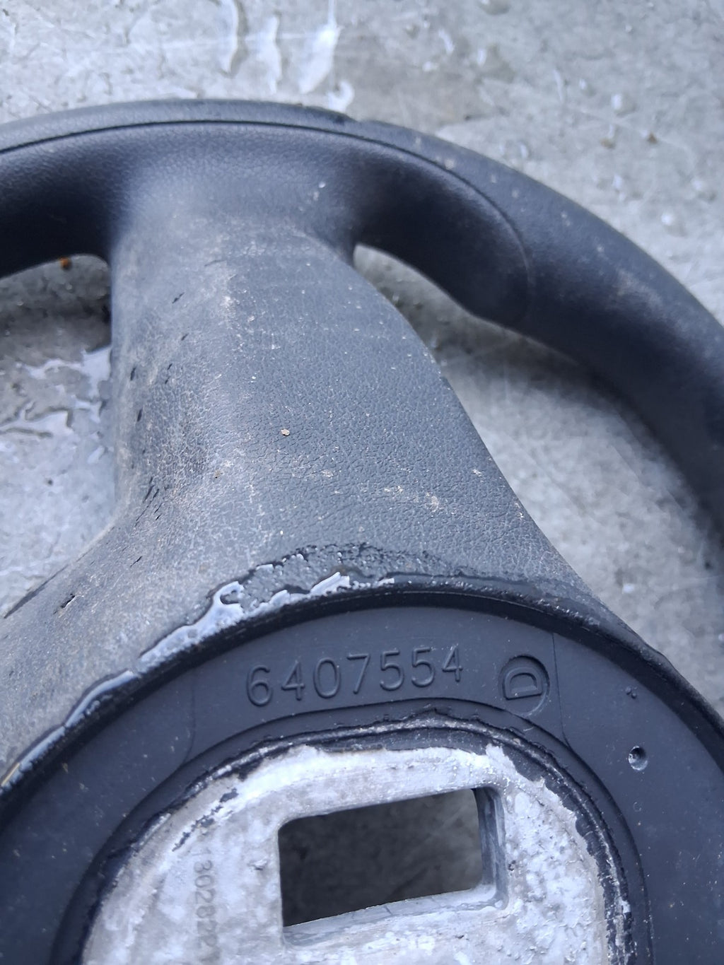 2024 MERCEDES BENZ SPRINTER MULTIFUNCTIONAL STEERING WHEEL A9074600104