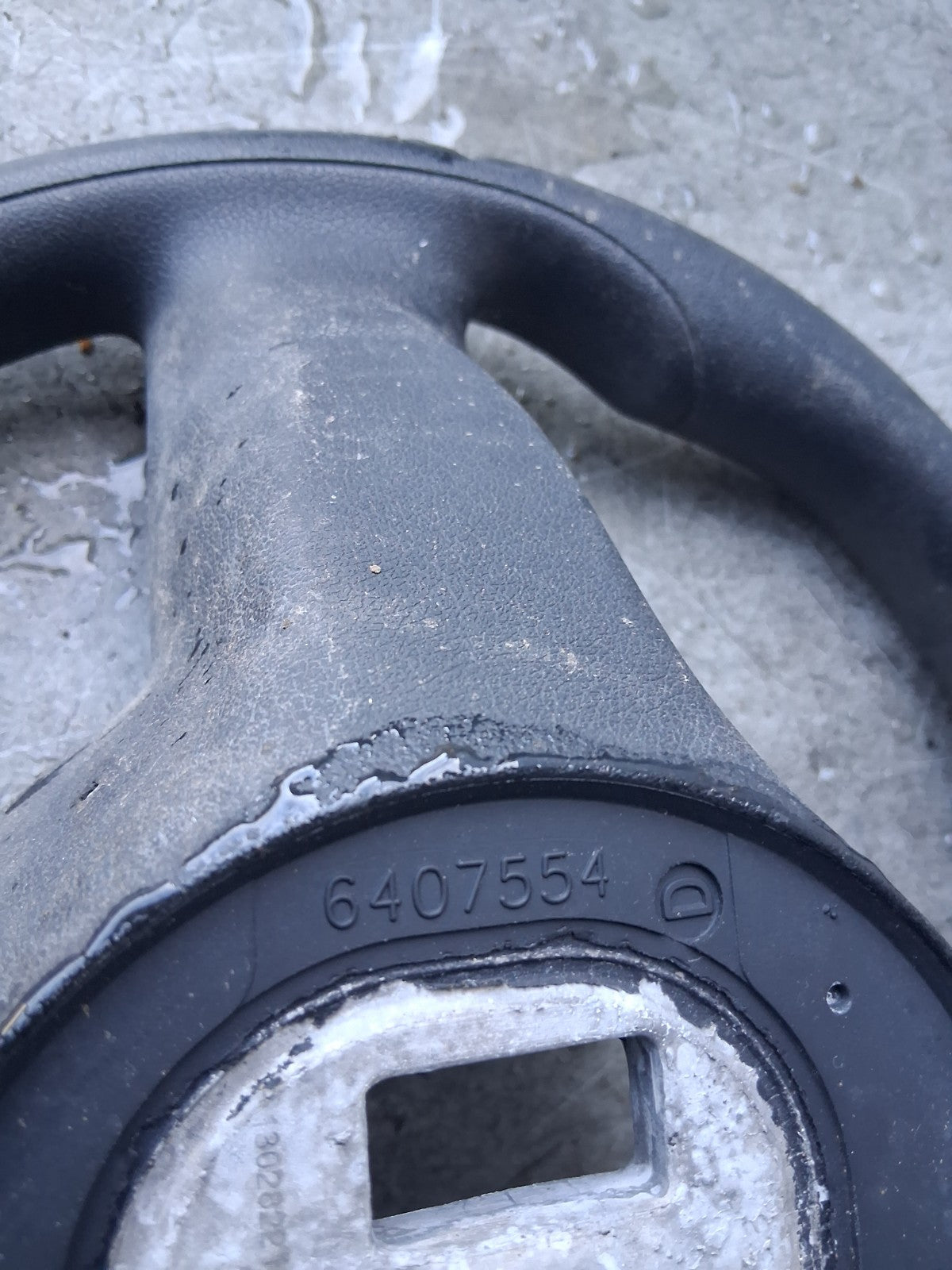 2024 MERCEDES BENZ SPRINTER MULTIFUNCTIONAL STEERING WHEEL A9074600104