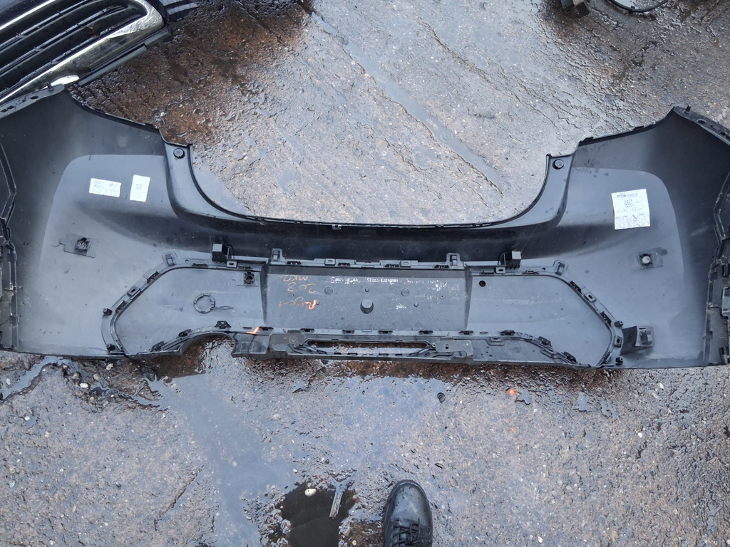 2017 PEUGEOT 308 MK2 COMPLETE REAR BUMPER BLACK