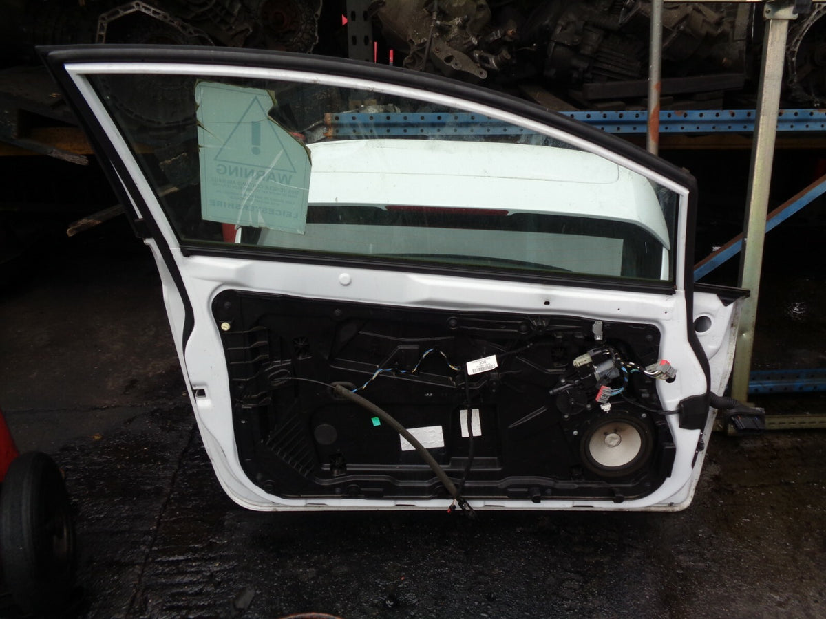 FORD FIESTA 2015 MK7 3 DOOR HATCHBACK NS PASSENGER SIDE FRONT COMPLETE DOOR