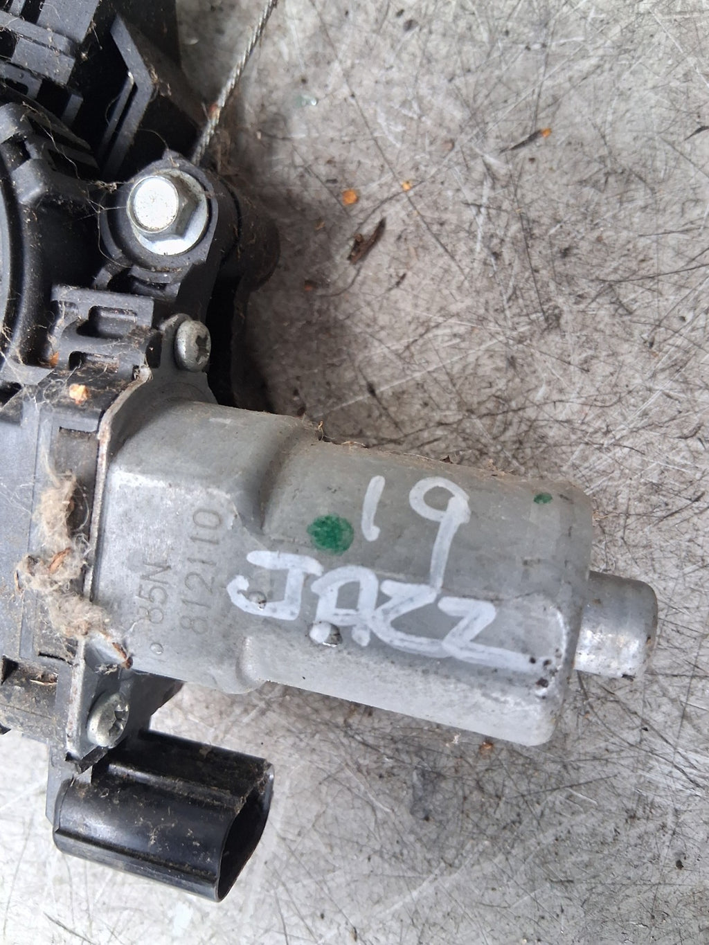 2019 HONDA JAZZ SIDE DRIVER REAR WINDOW MOTOR AND REGULATOR CM012690A