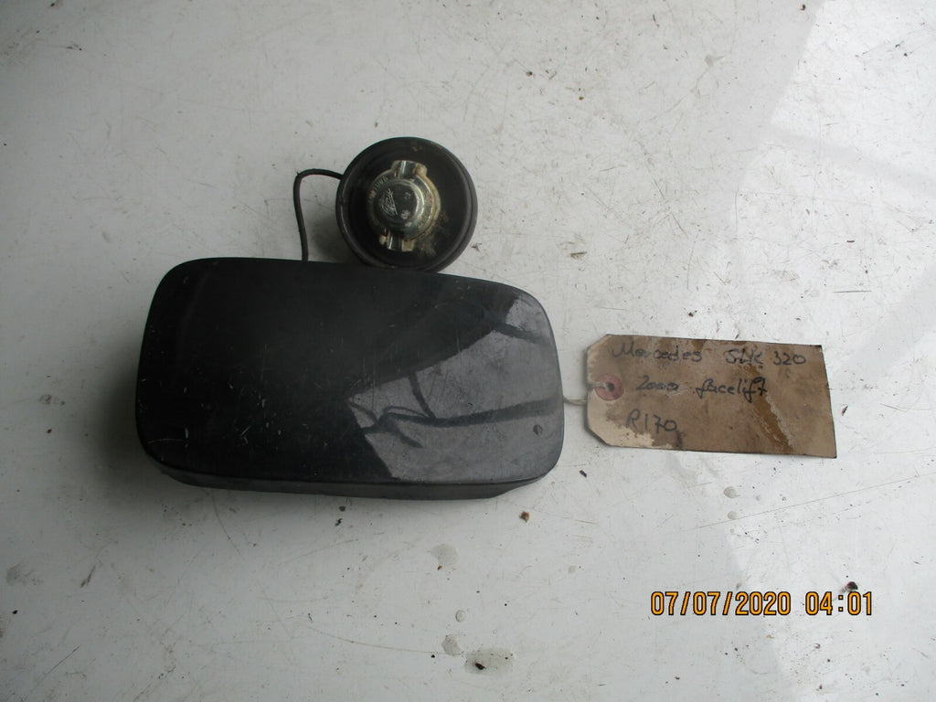 MERCEDES SLK 320 2000 R170 FACELIFT FUEL DOOR COVER CAP FLAP BLACK A1705840039