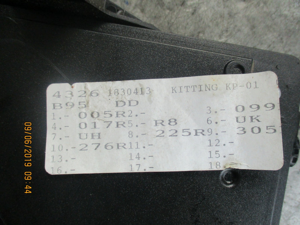 RENAULT MEGANE MK3 BODY CONTROL MODULE BCM 284B18225R