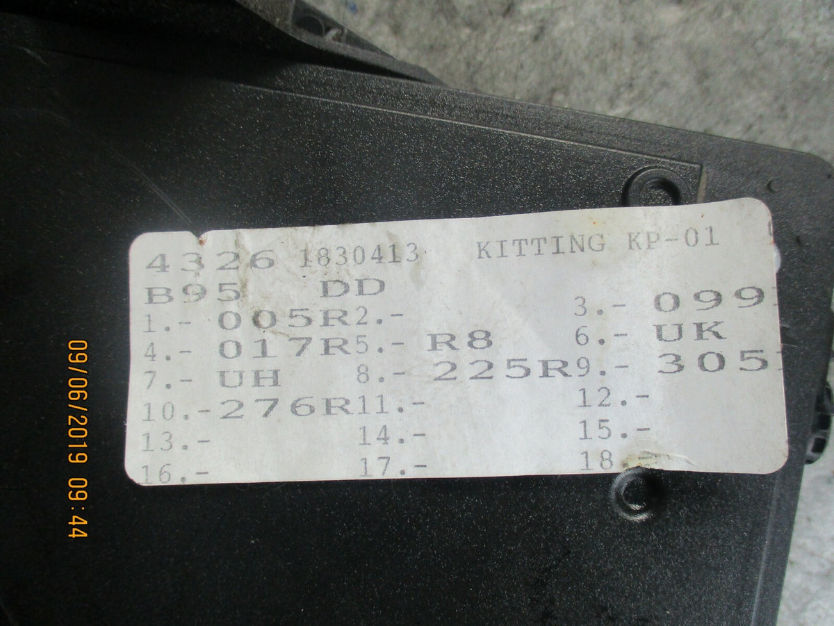 RENAULT MEGANE MK3 BODY CONTROL MODULE BCM 284B18225R