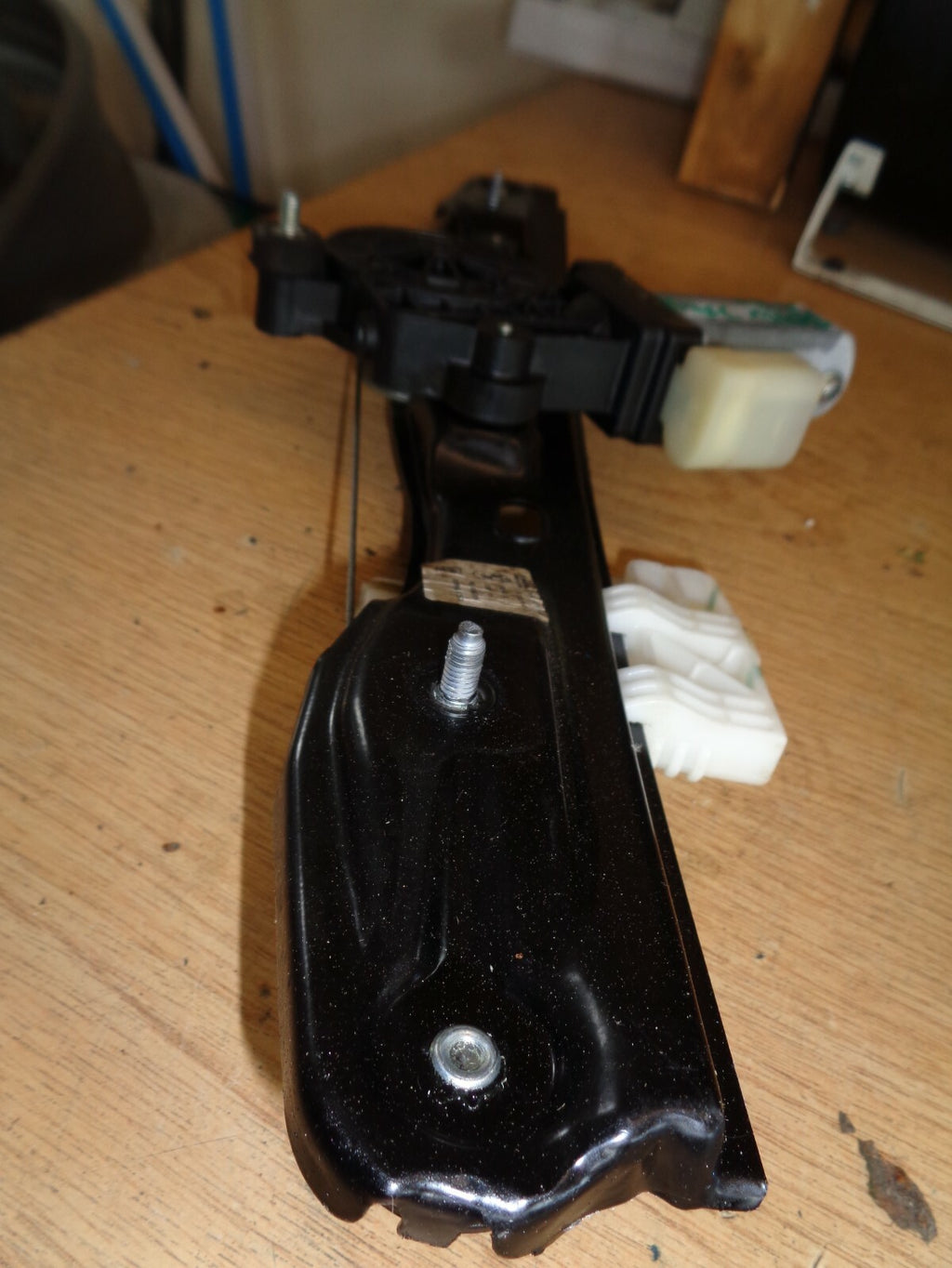 BMW 3 SERIES F30 2018 330E DRIVER SIDE REAR WINDOW MOTOR & REGULATOR 17756710