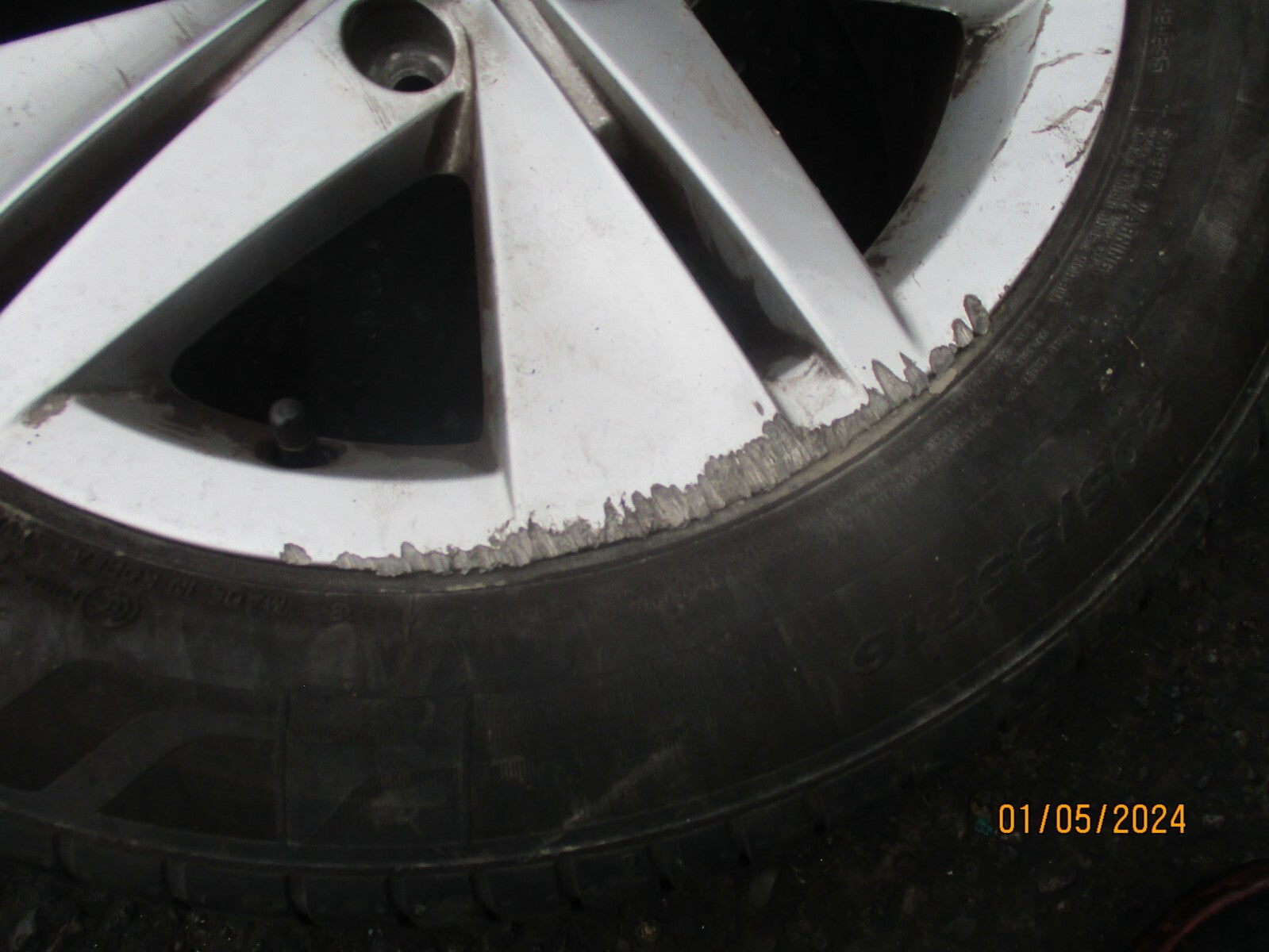 2023 VW VOLKSWAGEN GOLF MK8 16 INCH ALLOY WHEEL WITH TYRE 205/55R16 REF 3