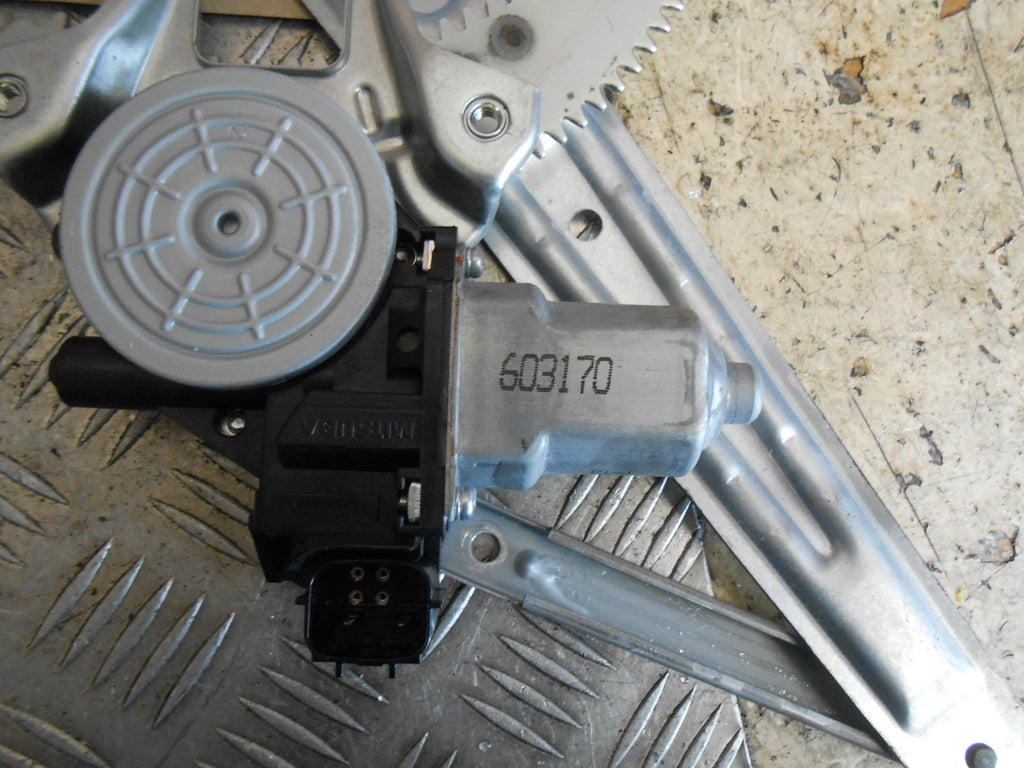 NISSAN JUKE 2016 OSR DRIVER SIDE REAR ELECTRIC WINDOW REGULATOR MOTOR 603170