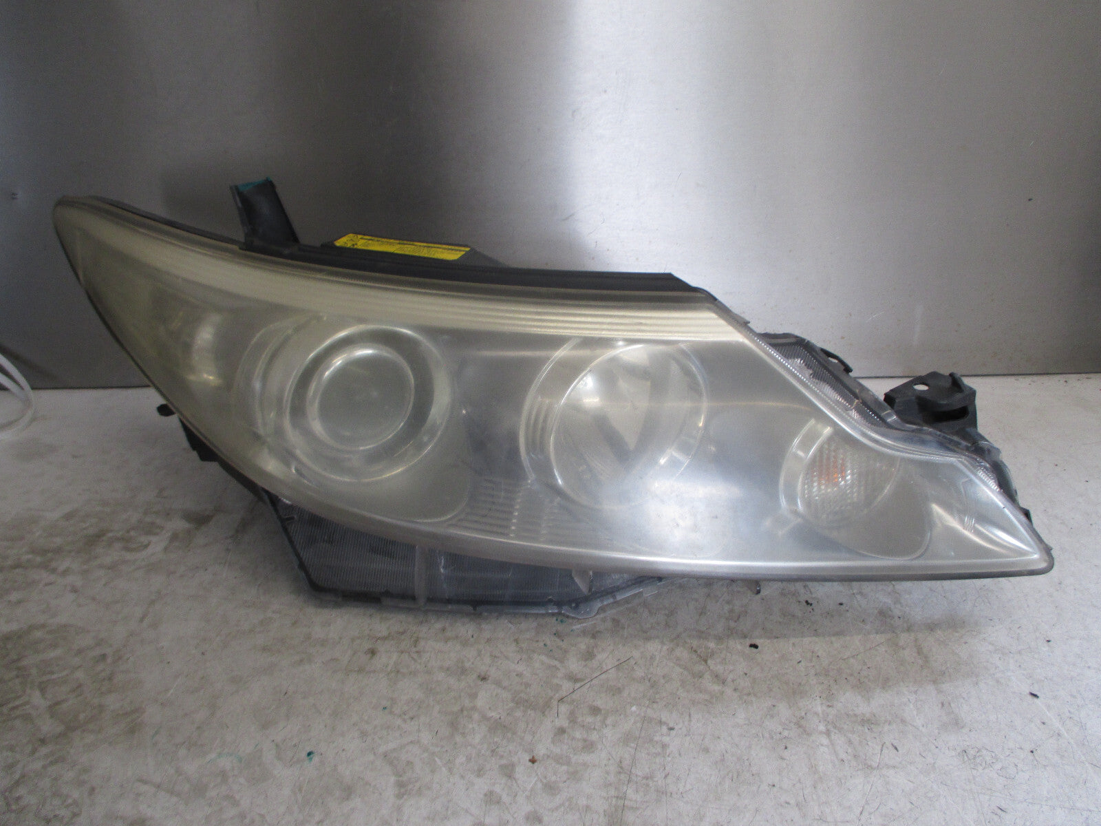 TOYOTA ESTIMA 2011 OSF DRIVER SIDE FRONT HEADLIGHT HEADLAMP BALLAST 8596720011