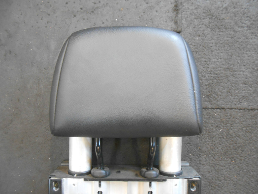 PEUGEOT 307 CC 307CC 2006 CONVERTIBLE BLACK LEATHER HEADREST HEAD REST MECH